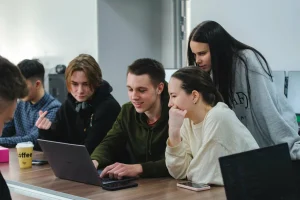 Роль видеоблогера