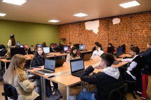 Роль видеоблогера